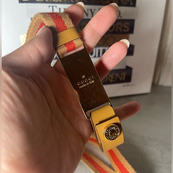 GUCCI TAN/RED ID LANYARD NECK STRAP STRIPED SHERRY LINE INTERLOCKING LEATHER - Picture 6 of 7